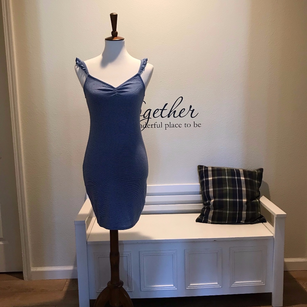 NEW Tight, Stretchy A&F Dress in Soft Cotton